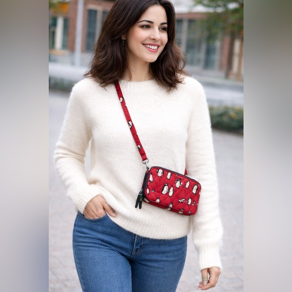 Vera Bradley Handbags - 🐧 Vera Bradley Penguin Print RFID Crossbody Wallet 🎒